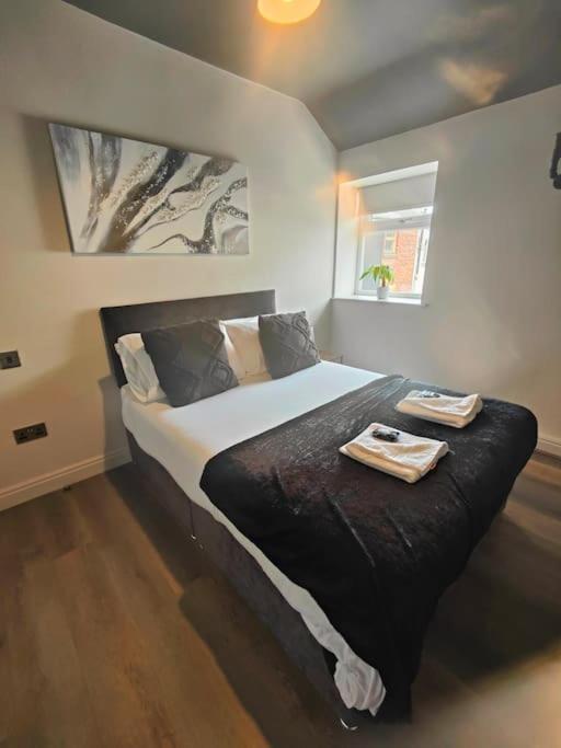 Sloane Modern 2 Bedroom Seafront Apartment Blackpool Bagian luar foto
